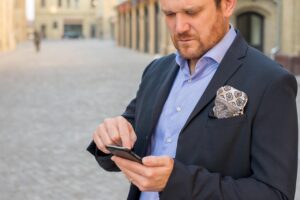 忙しい社会人が定期的に通える脱毛の選び方は？